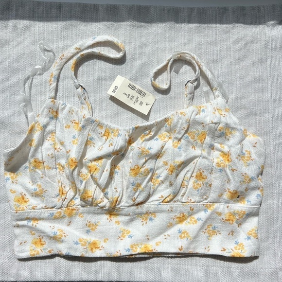 NWT Aeropostale Floral Cropped Cami Size Small - Picture 3 of 10